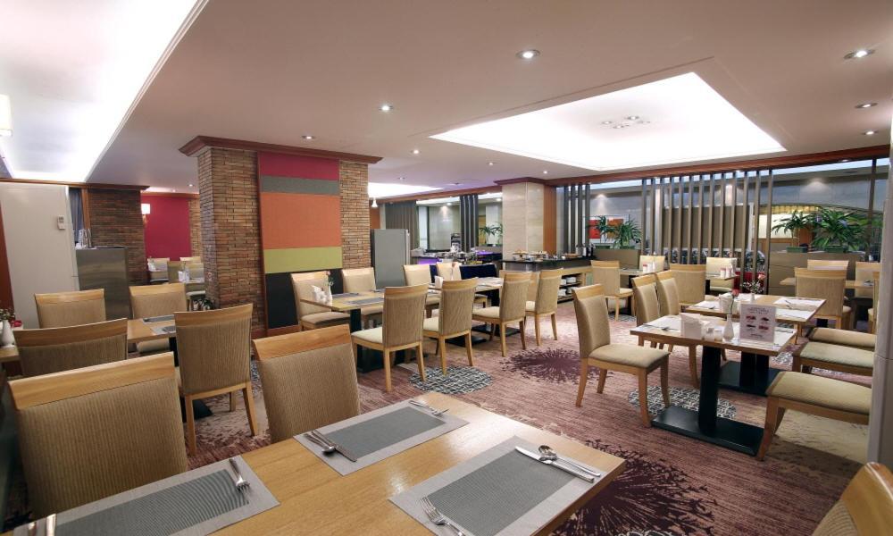 Admiral Hotel Geoje Exterior photo