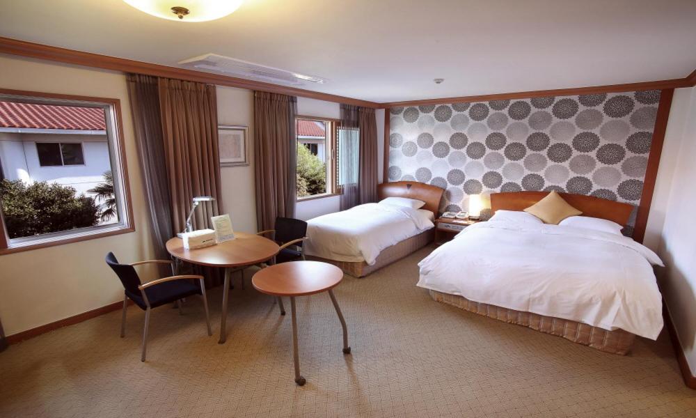 Admiral Hotel Geoje Exterior photo